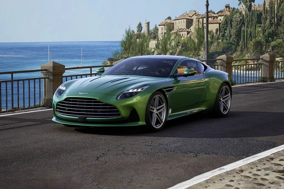 Aston Martin DB12 Coupe-1_11zon