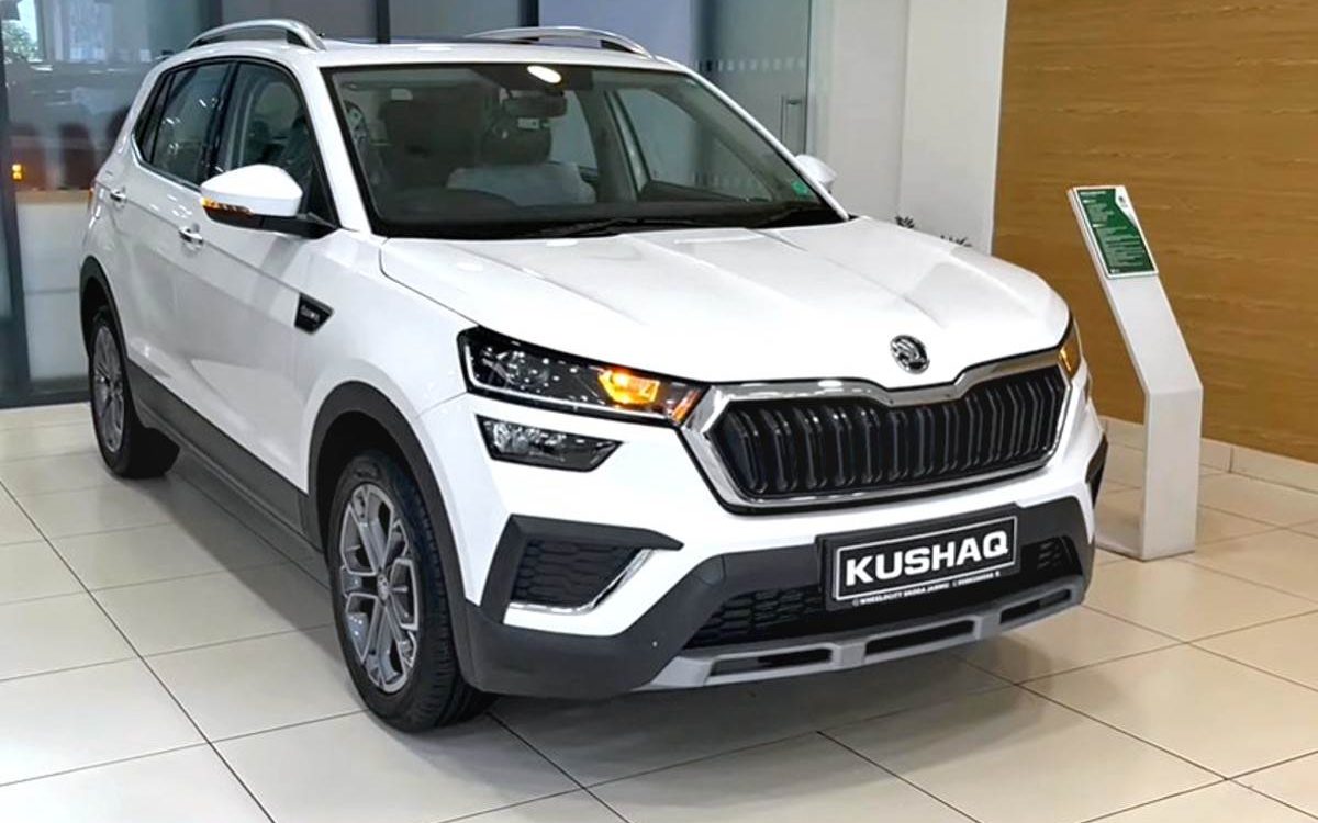 Skoda Kushaq 1.0 TSI Active-2